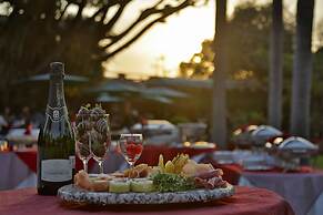 Hosteria Las Quintas Hotel