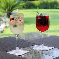 Hosteria Las Quintas Hotel