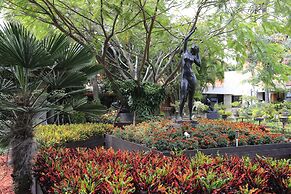 Hosteria Las Quintas Hotel