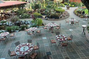 Hosteria Las Quintas Hotel