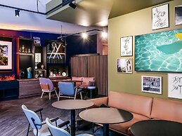 Tribe Paris Batignolles
