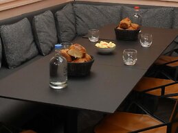 Tribe Paris Batignolles