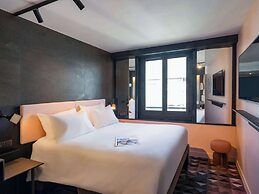 Tribe Paris Batignolles