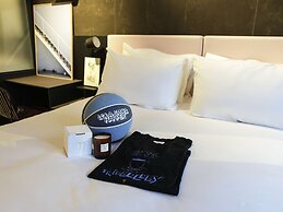Tribe Paris Batignolles