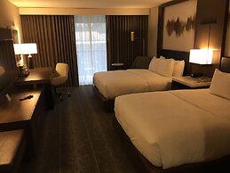 Hilton Peachtree City Atlanta Hotel & Conference Center