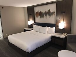 Hilton Peachtree City Atlanta Hotel & Conference Center