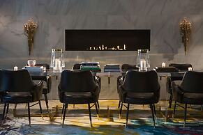 The Allegro Royal Sonesta Hotel Chicago Loop