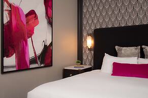 The Allegro Royal Sonesta Hotel Chicago Loop