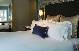 The Allegro Royal Sonesta Hotel Chicago Loop