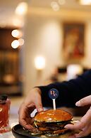 The Allegro Royal Sonesta Hotel Chicago Loop