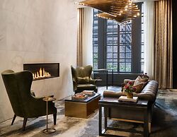 The Allegro Royal Sonesta Hotel Chicago Loop