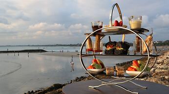 Discovery Kartika Plaza Hotel