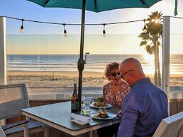 SeaVenture Beach Hotel