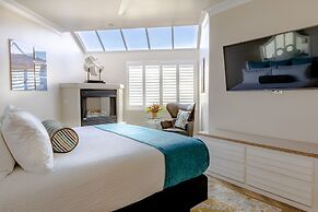 SeaVenture Beach Hotel