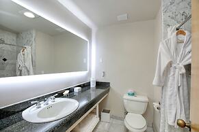 SeaVenture Beach Hotel