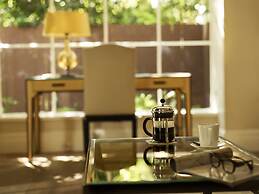 Hotel Bel-Air - Dorchester Collection