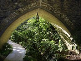 Hotel Bel-Air - Dorchester Collection