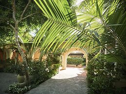 Hotel Bel-Air - Dorchester Collection