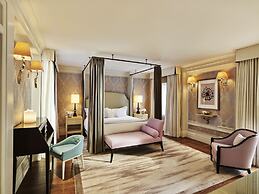 Hotel Bel-Air - Dorchester Collection