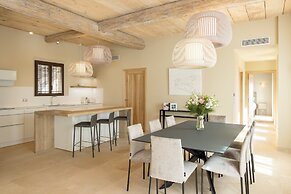Le Vallon de Valrugues Hotel Spa & Villas