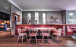 Steigenberger Hotel Treudelberg Hamburg