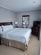 Quality Inn & Suites Downtown
