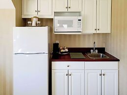 Quality Inn & Suites Downtown