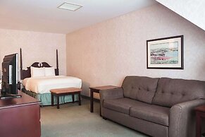 Quality Inn & Suites Downtown