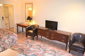 Merced Inn and Suites