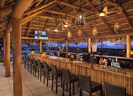 Lido Beach Resort