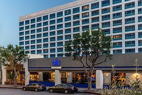 Crowne Plaza Los Angeles Harbor Hotel by IHG