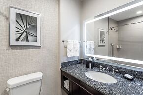 Crowne Plaza Los Angeles Harbor Hotel by IHG
