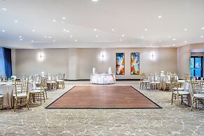 Crowne Plaza Los Angeles Harbor Hotel by IHG