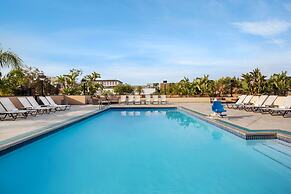 Crowne Plaza Los Angeles Harbor Hotel by IHG