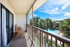 Red Roof Inn PLUS+ & Suites Naples Downtown-5th Ave S