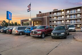 Motel 6 Colorado Springs, CO - Air Force Academy