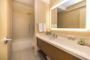 DoubleTree by Hilton Spokane City Center