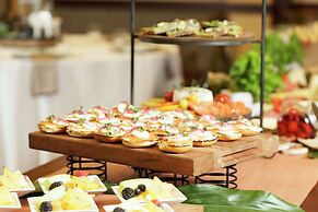 DoubleTree by Hilton Spokane City Center