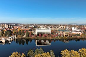 DoubleTree by Hilton Spokane City Center