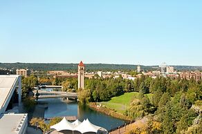 DoubleTree by Hilton Spokane City Center