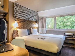 Ibis Jouy en Josas Velizy