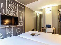 Ibis Jouy en Josas Velizy