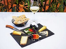 Mercure Saint Nectaire Spa & Bien-être Hotel