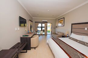 Sunbird Nkopola Lodge