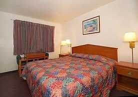 Motel 6 Bakersfield, CA - Central
