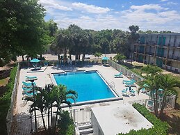Altamonte Springs Hotel and Suites
