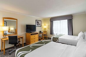 Quality Inn Downtown Inner Harbour