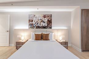 Olympia Hotel By Lodgo