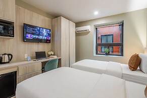 Olympia Hotel By Lodgo