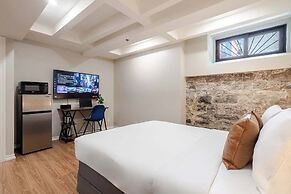 Olympia Hotel By Lodgo